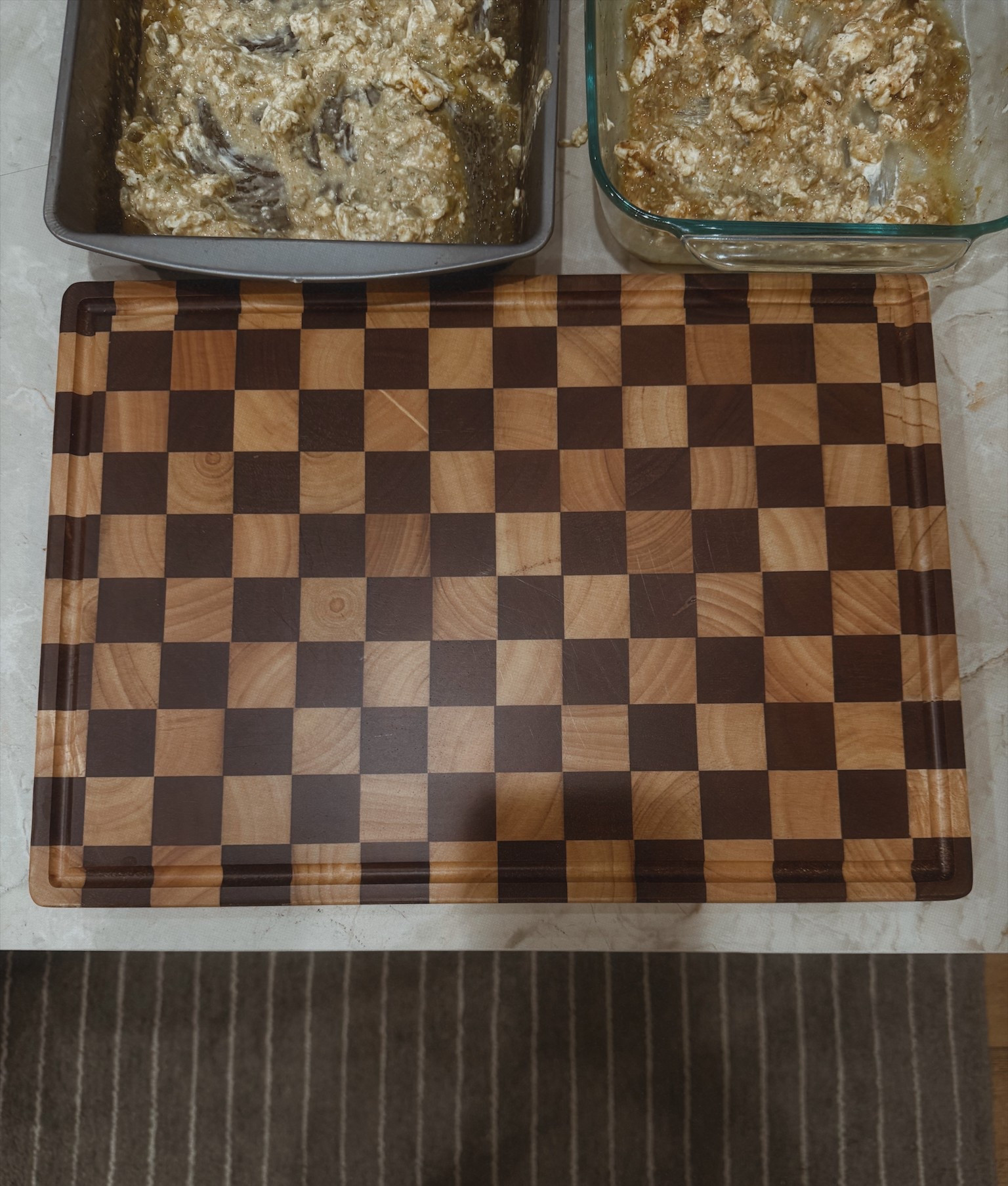 Love love this cutting board and rug!