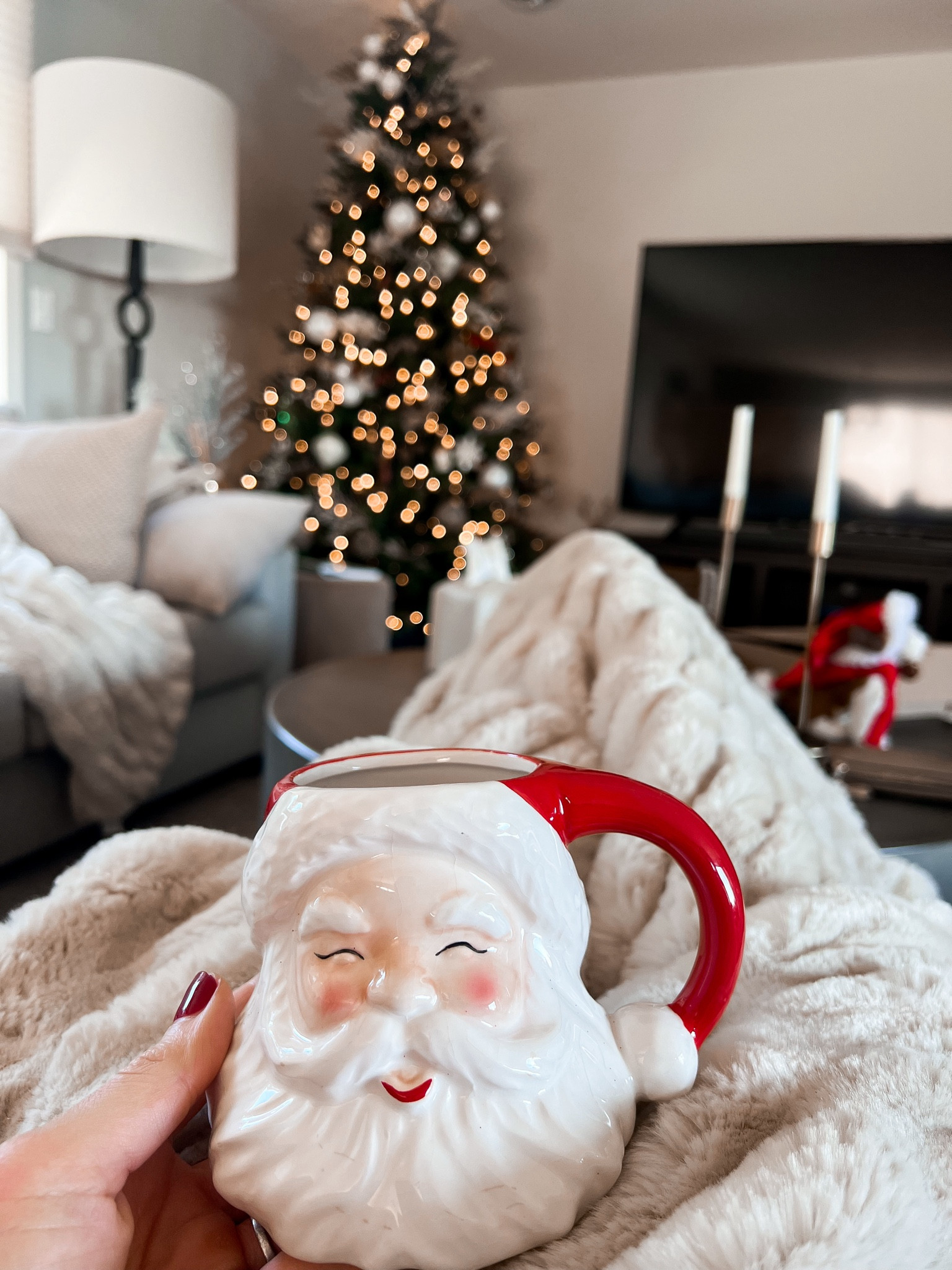 Santa mugs and all sorts of other cute Christmas goodies for the home 

#LTKCyberWeek #LTKHoliday #LTKfindsunder50
