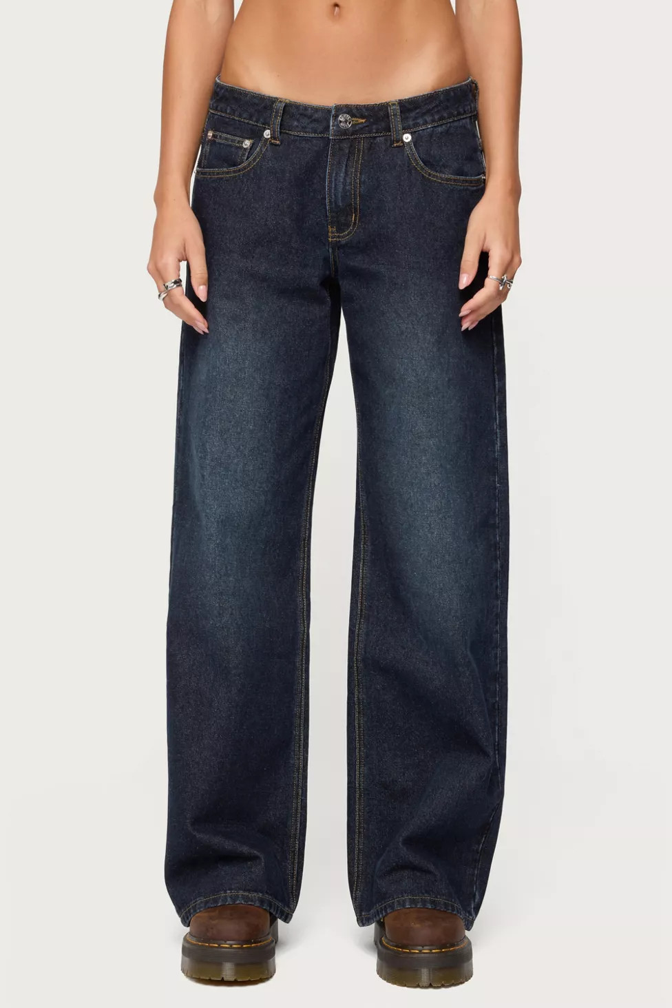 Edikted Raelynn Washed Low Rise Jeans | Urban Outfitters (US and RoW)