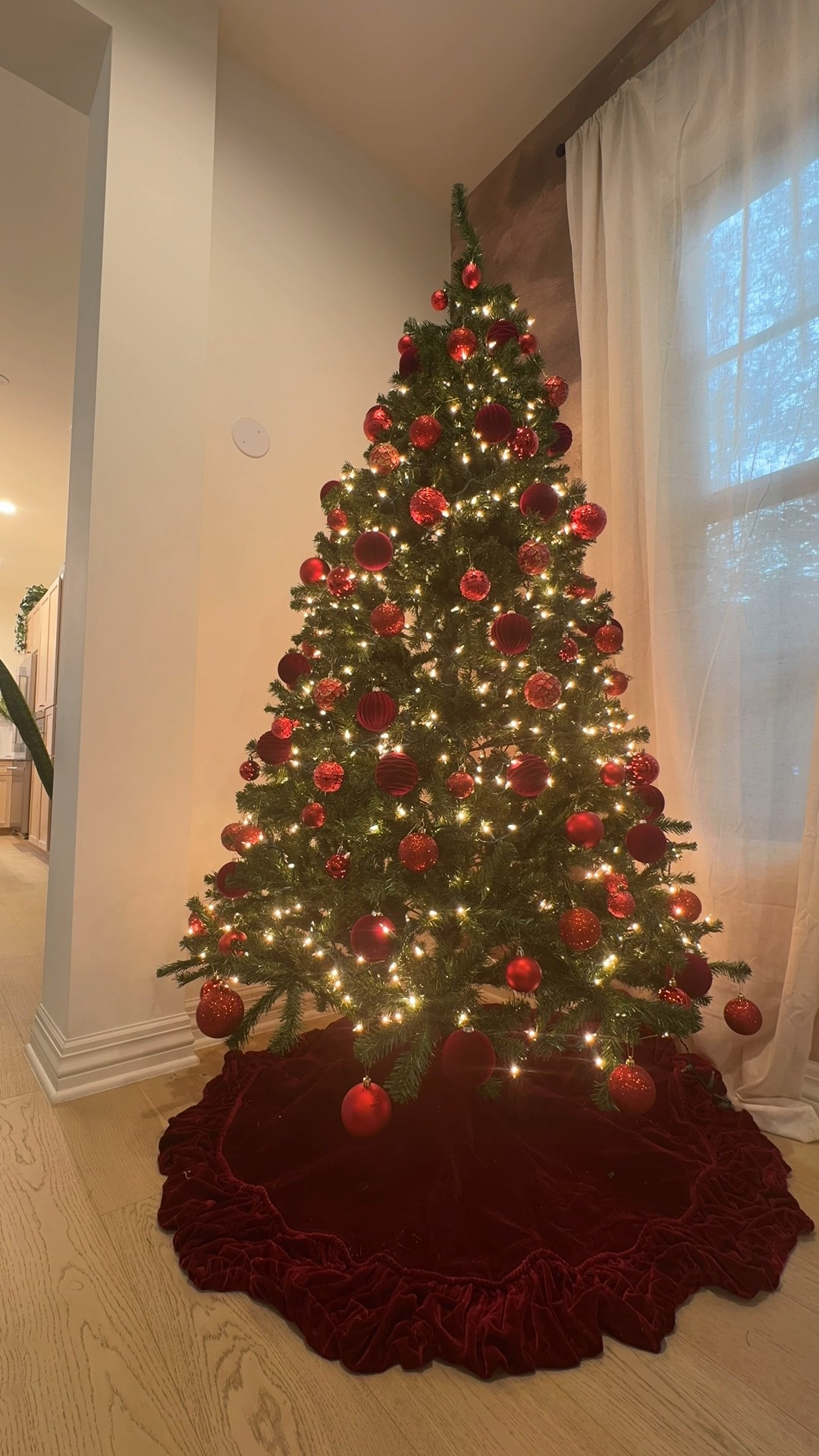 It’s officially November 1st. 🎄

#LTKSeasonal #LTKHoliday #LTKHome
