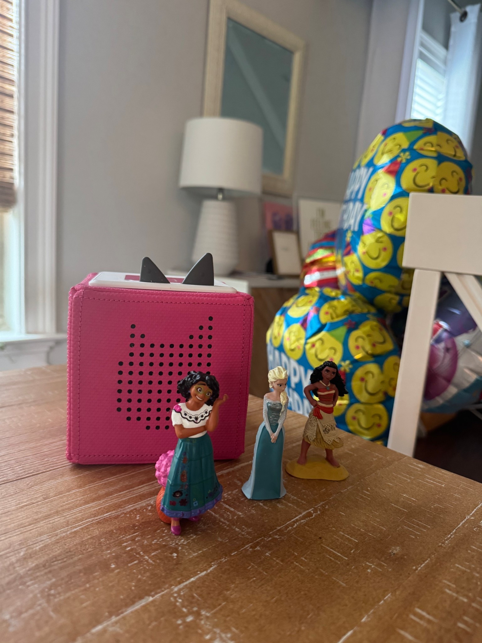 Addy’s Tonie Box is on SALE! You can grab all three of these tonies and the box for under $100!

#LTKKids #LTKBaby #LTKSaleAlert