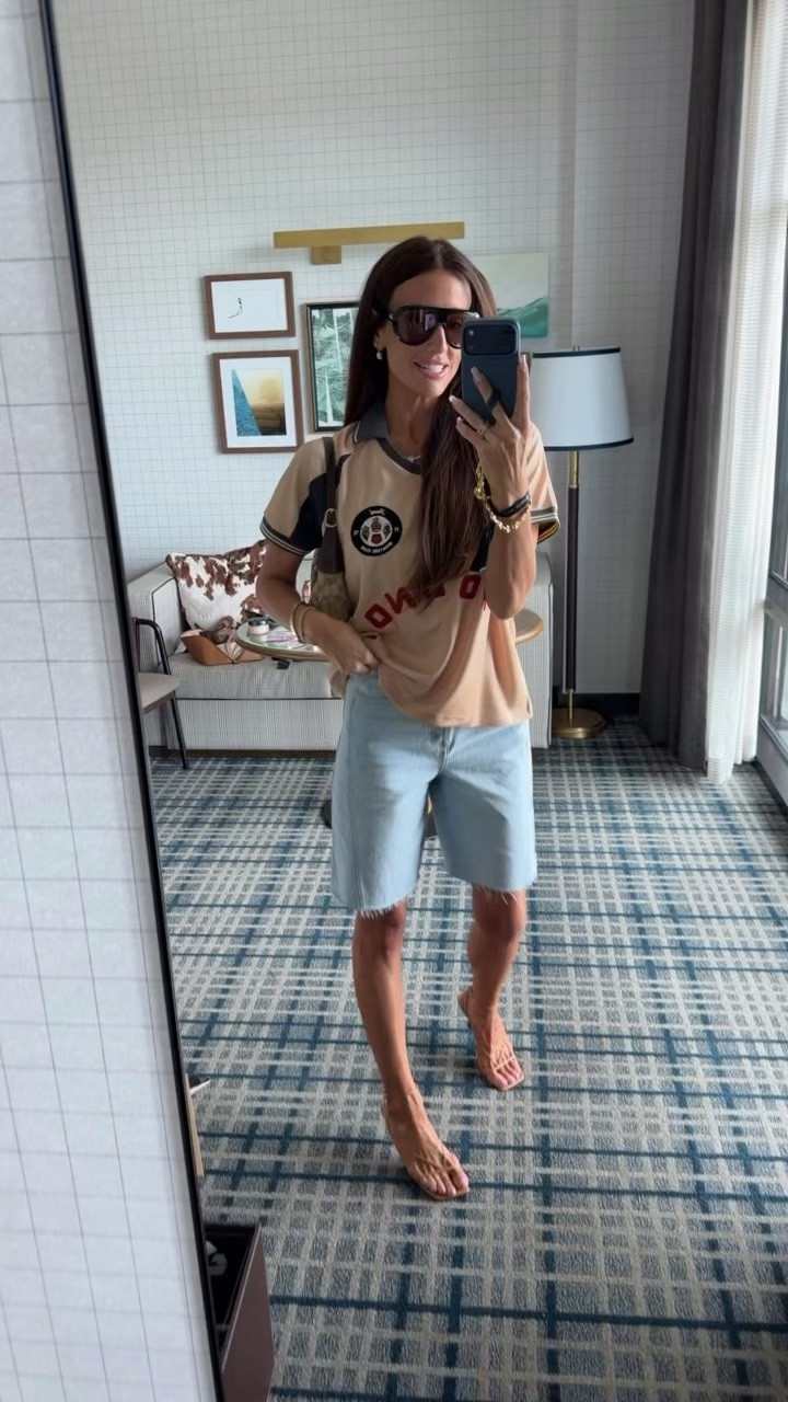 Denim shorts, casual outfit, revolve

#LTKCon #LTKdayinmylife #LTKgrwm