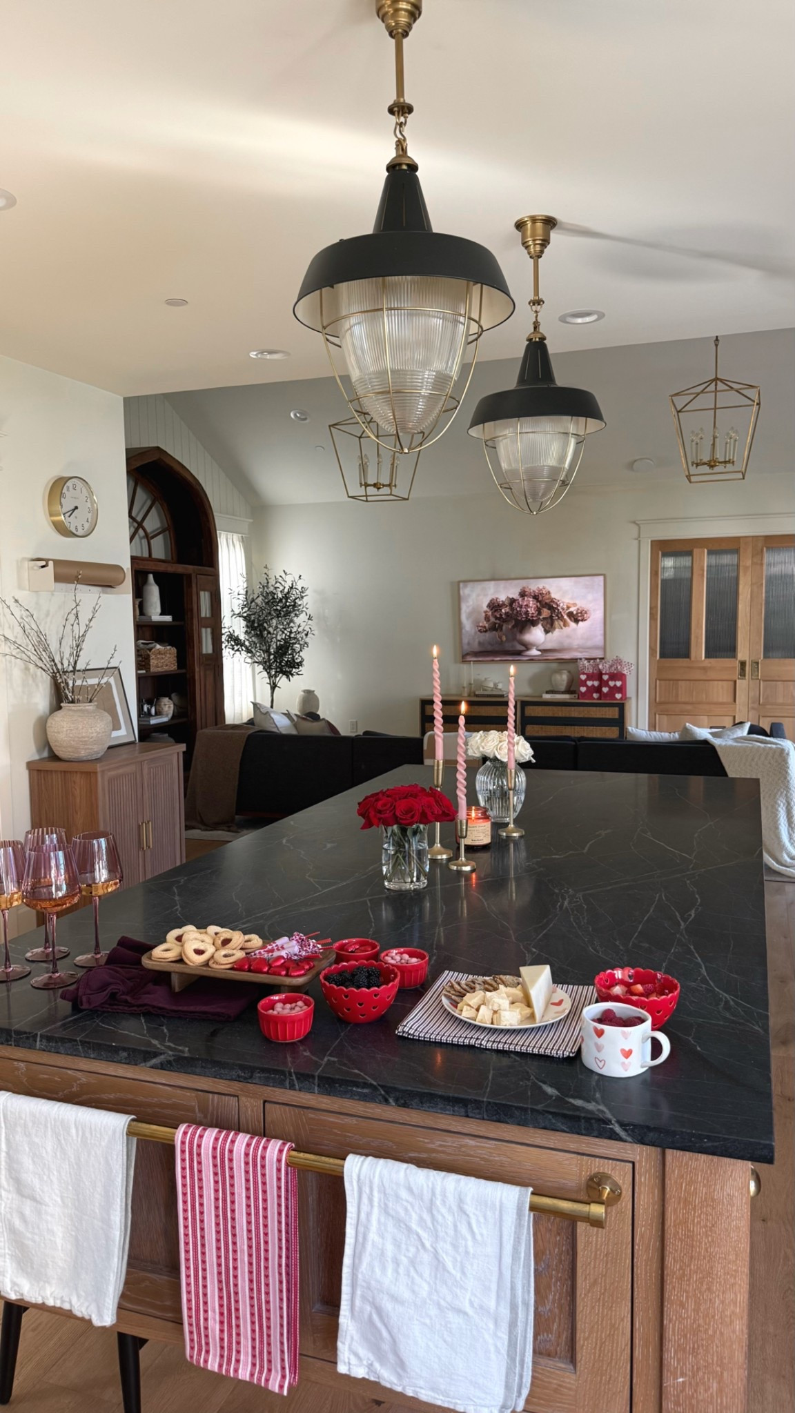 World Market Galentine’s Party ♥️