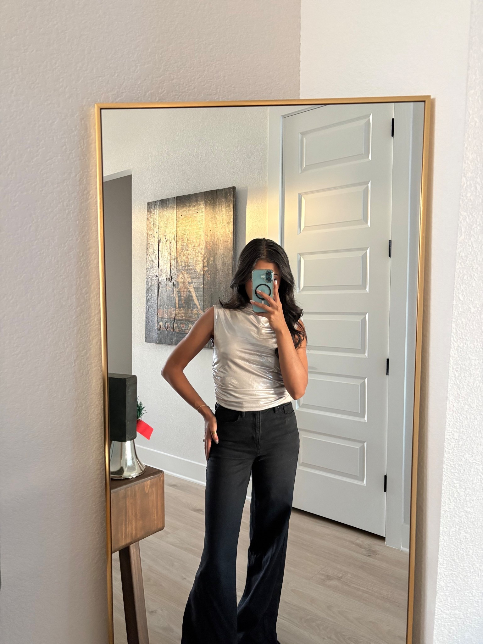 Silver metallic petite friendly ootd. Top is Abercrombie, I wear XS. Jeans are Good American 00  

#LTKPetite #LTKFindsUnder50 #LTKFindsUnder100