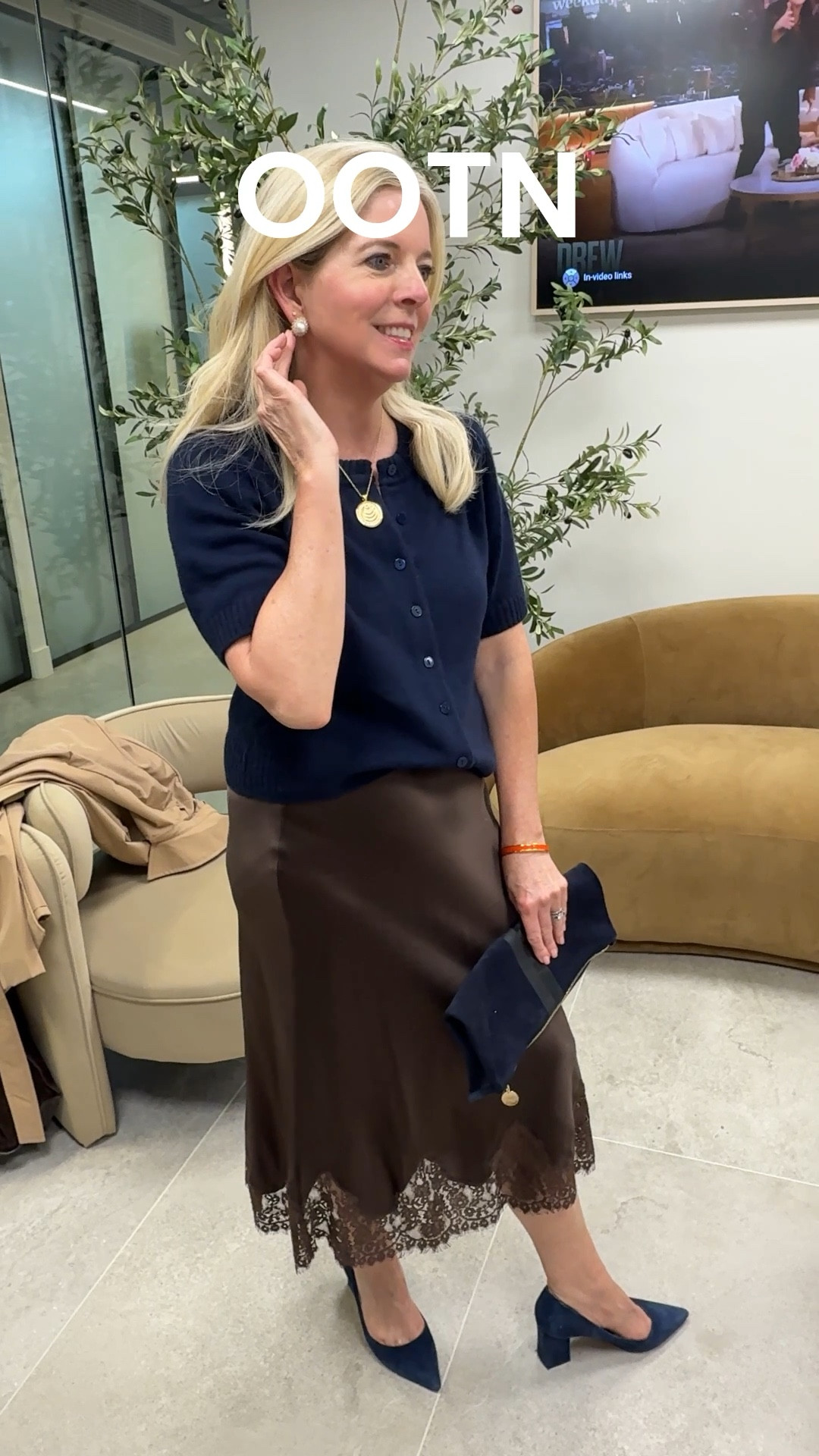 OOTN for the grand opening celebration of Pro Eye Care in Greenwich, CT💙

#LTKOver40 #LTKootd #LTKmomlife