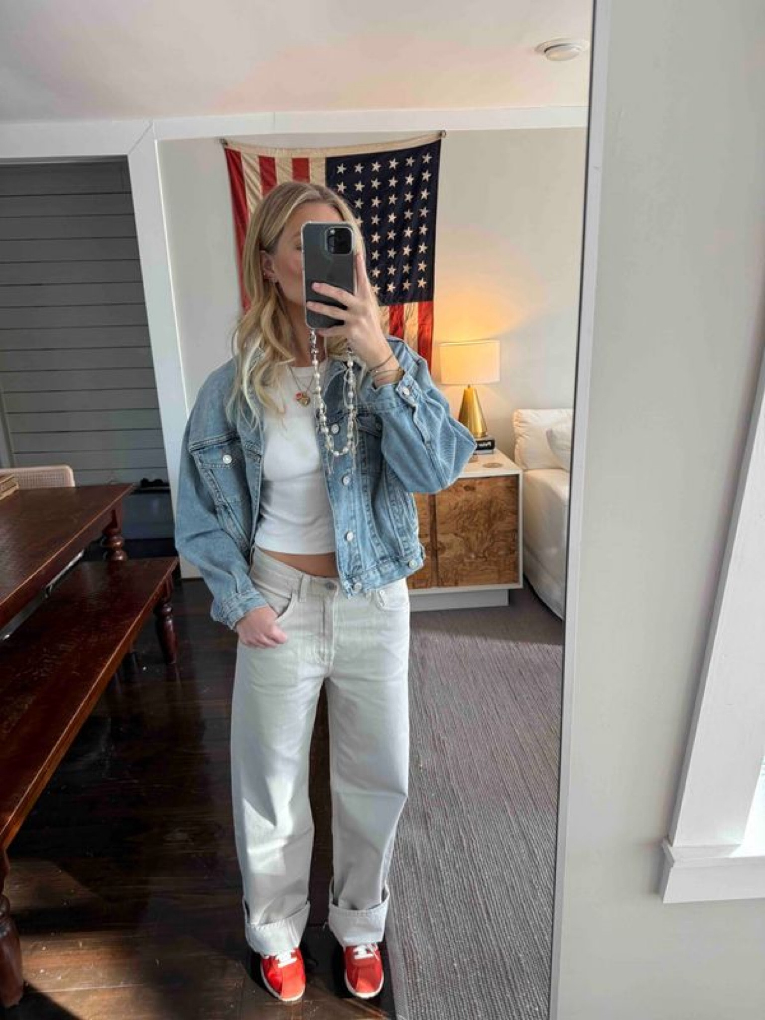 ootd!



red nike sneakers, frame baby tee, low rise wide leg jeans, denim jacket, date night outfit 

#LTKStyleTip #LTKSeasonal #LTKFindsUnder100