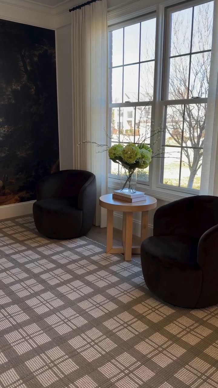 Spring is almost here and what a better way to get ready for it then getting a new rug 😍  #theloloilook #rug #springrefresh #loloirugs #familyroom

#LTKSpringSale #LTKHome #LTKSeasonal