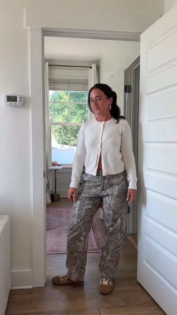 camo pants ootd !!! Small sweater, men’s 30 pants

#LTKSeasonal #LTKStyleTip #LTKFindsUnder100