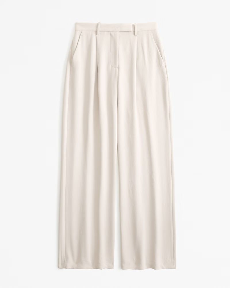 Women's Curve Love A&F Harper Tailored Premium Crepe Pant | Women's Bottoms | Abercrombie.com | Abercrombie & Fitch (US)