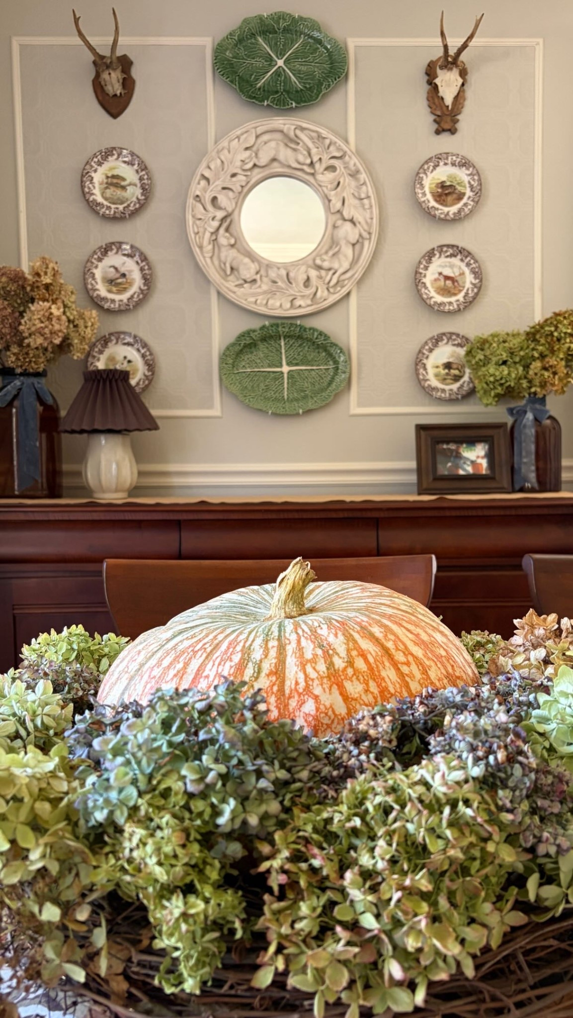 I haven’t changed everything for fall, but somehow the house feels ready for it. 🍂

A few seasonal additions among the things I already love have made all the difference.

Comment FALL and I’ll send you my new article, A Collected Approach to Fall Decorating, along with a link to shop my space. 

Follow @belleantiquarian for more inspiration for a home that feels like you.