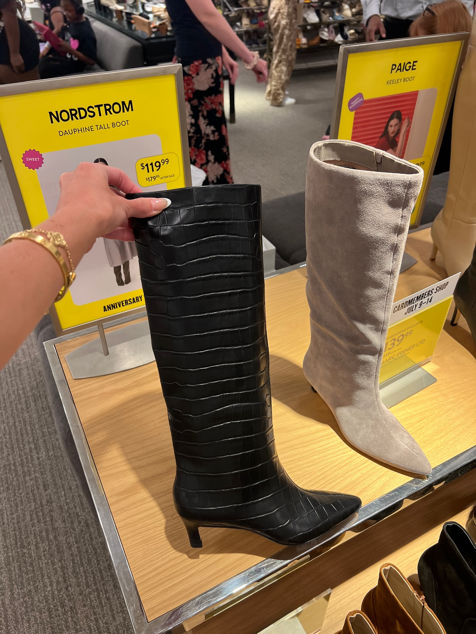 Boots I’m loving from the Nordstrom sale. I love the low kitten heel on these.

#LTKShoeCrush #LTKxNSale #LTKSaleAlert