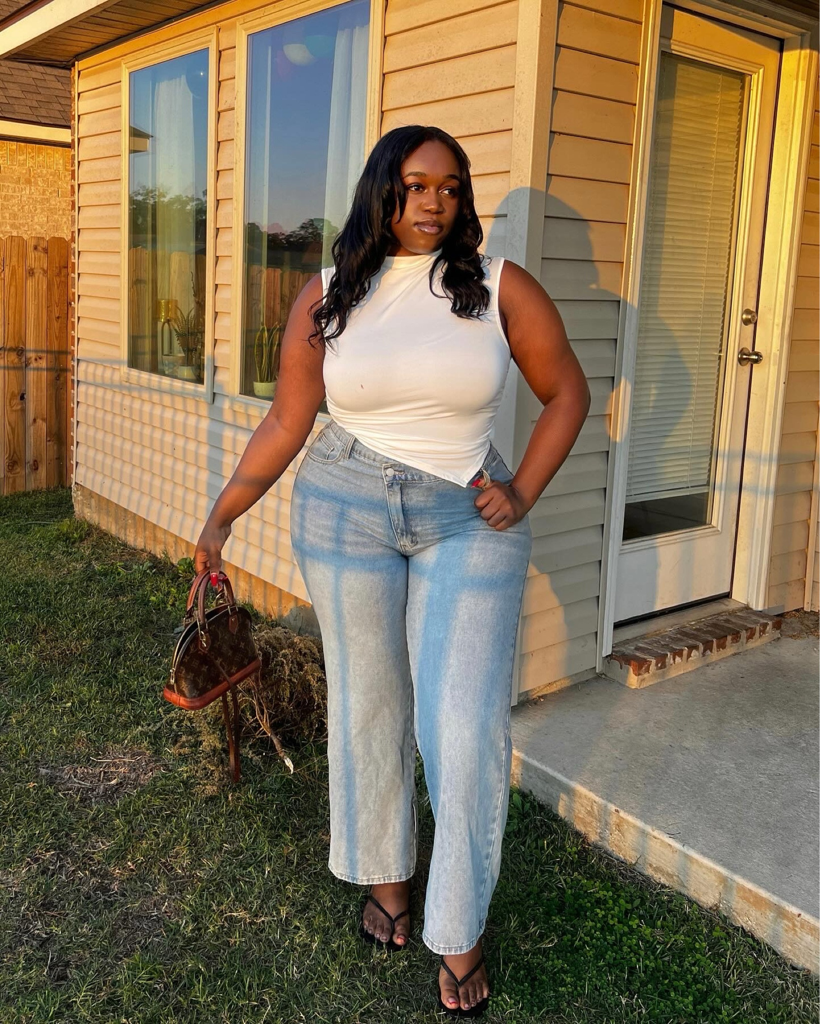 causal outfit of the day! 😍 asymmetrical top and jeans from SHEIN 

Top size - 0XL
Jeans - 2XL

#LTKfindsunder100 #LTKplussize #LTKCyberWeek
