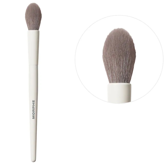 M164 Small Pointed Powder Brush | Sephora (CA)