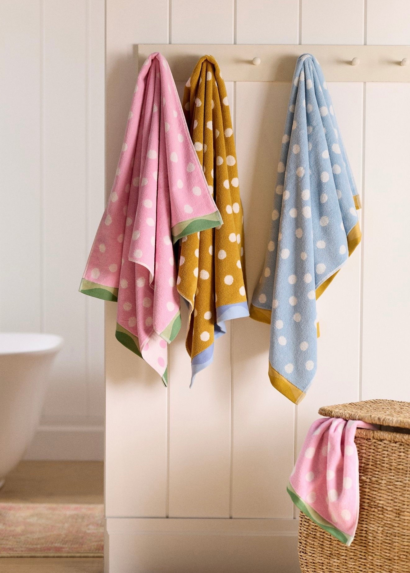 Omg this polka dot towels are perfection. Extra fun for kids!!! 🌸

#LTKmomlife #LTKgrwm #LTKKids