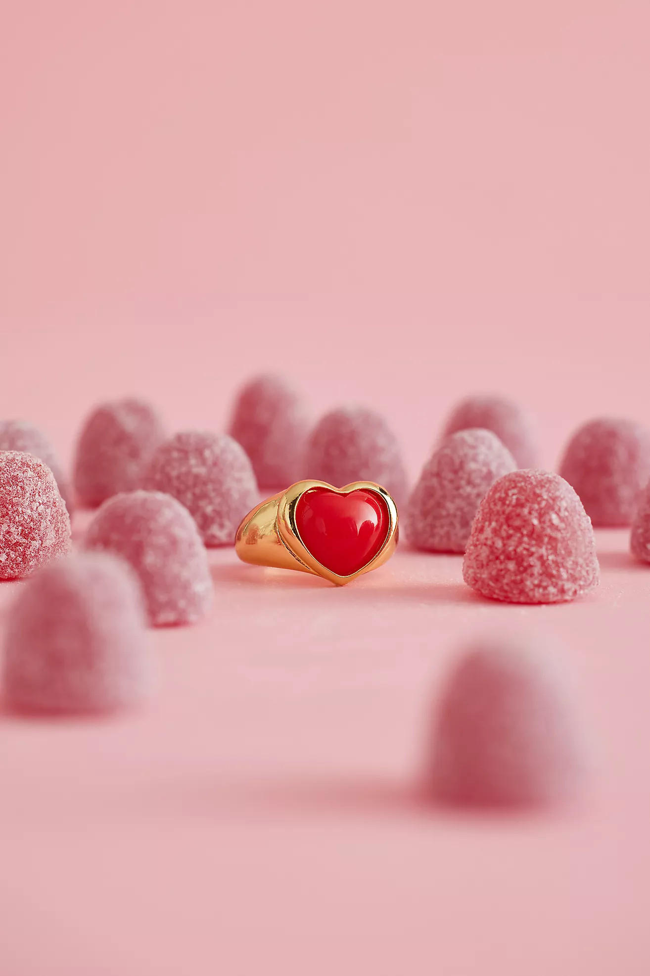 Chunky Gold Heart Ring | Anthropologie (UK)