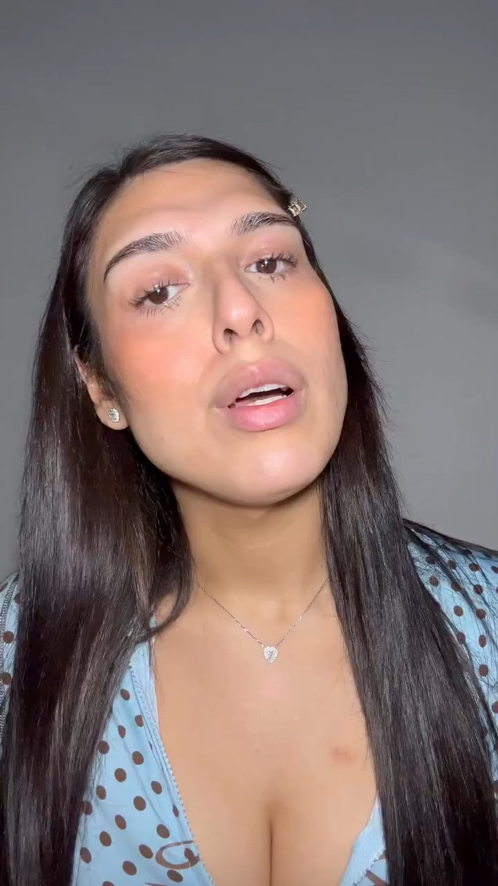 Was the new @rarebeauty foundation worth signing an NDA?!😦
#reels #explore #grwm #foundation #rarebeauty