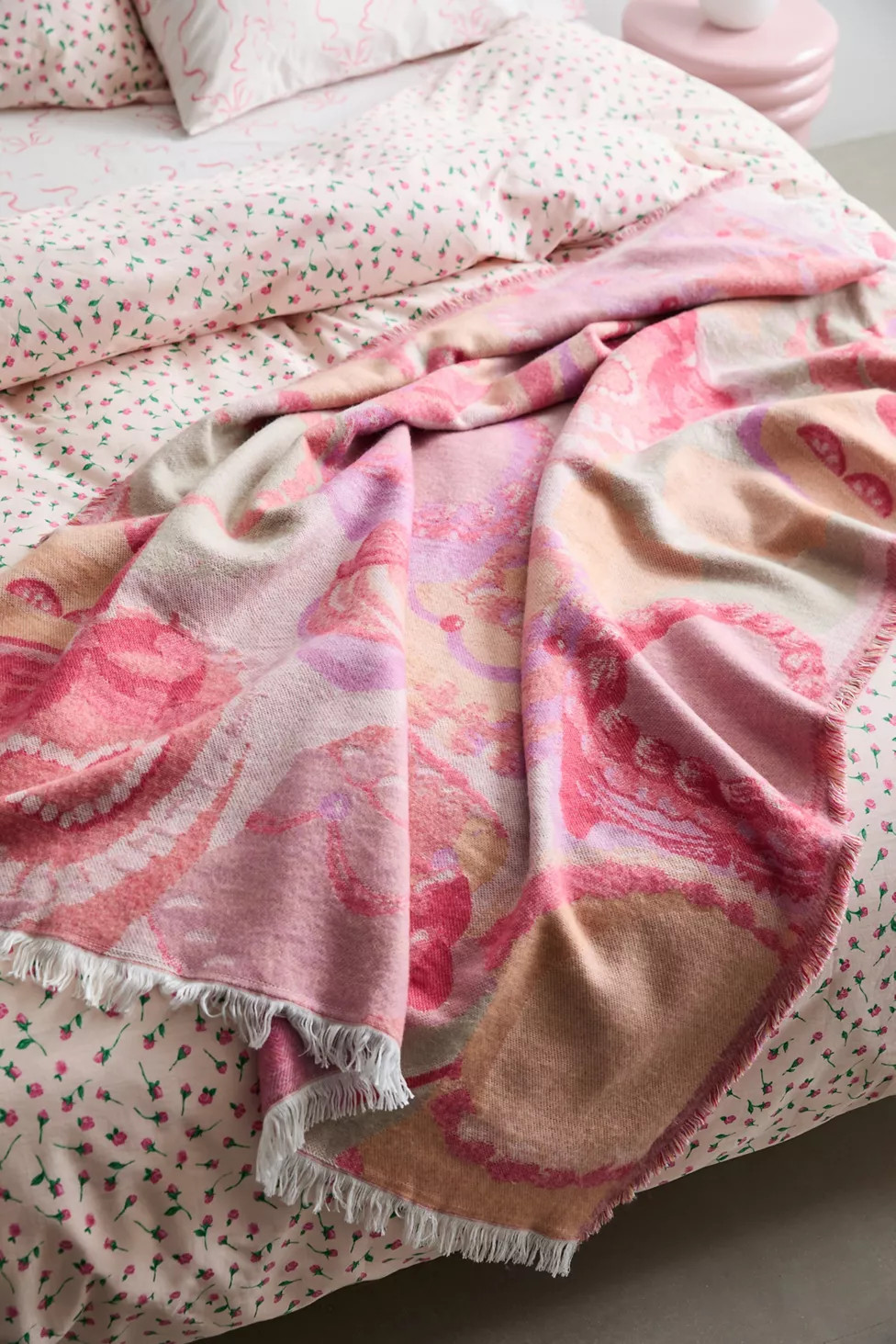Emile Cozy Art Throw Blanket | Urban Outfitters (US and RoW)
