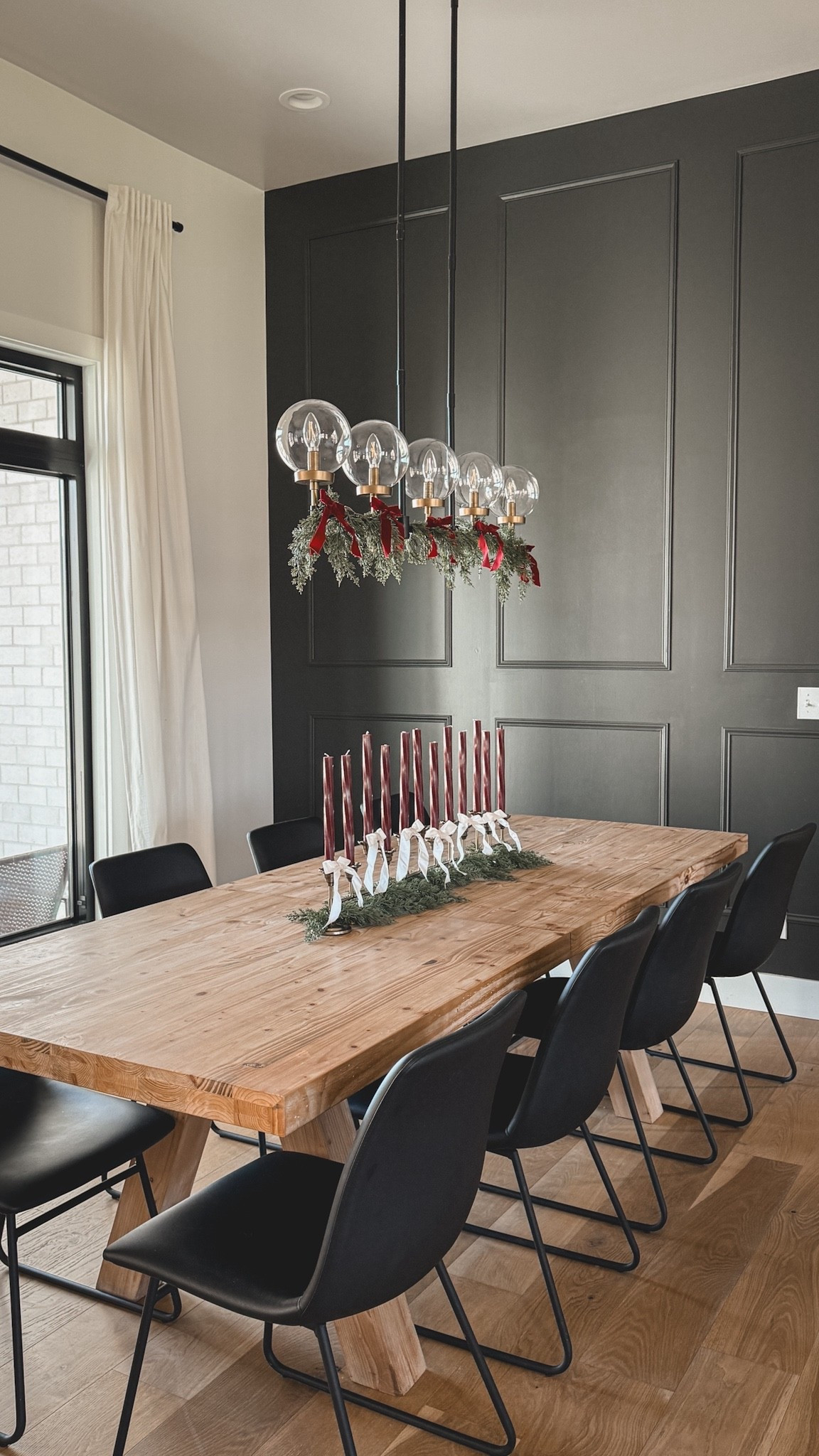 Loving this simple classic dining room Christmas decor this year! Bows everywhere of course! 
.


#LTKSeasonal #LTKHoliday #LTKHome