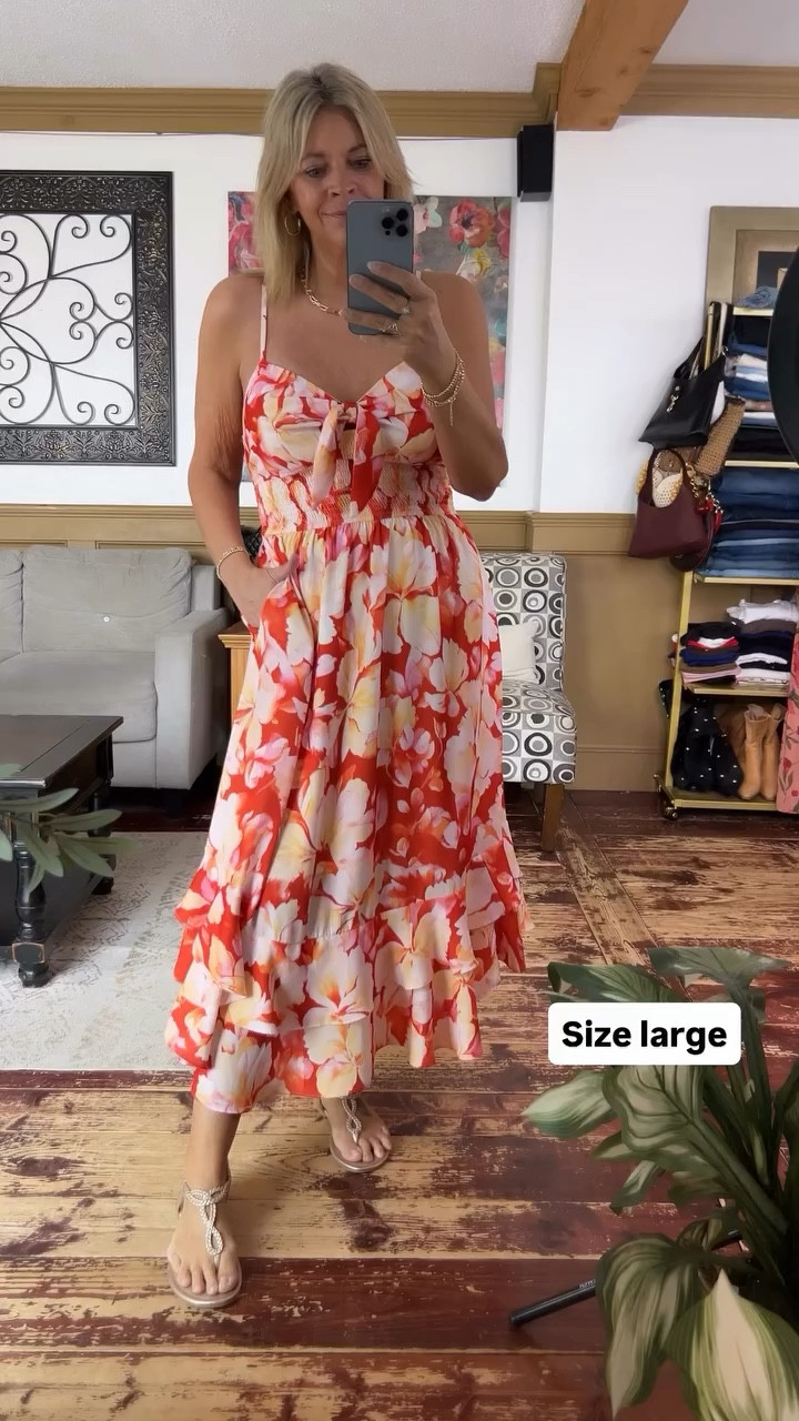 Size large in this tie bust detail spring & summer dress 

#LTKMidsize #LTKSeasonal #LTKOver40