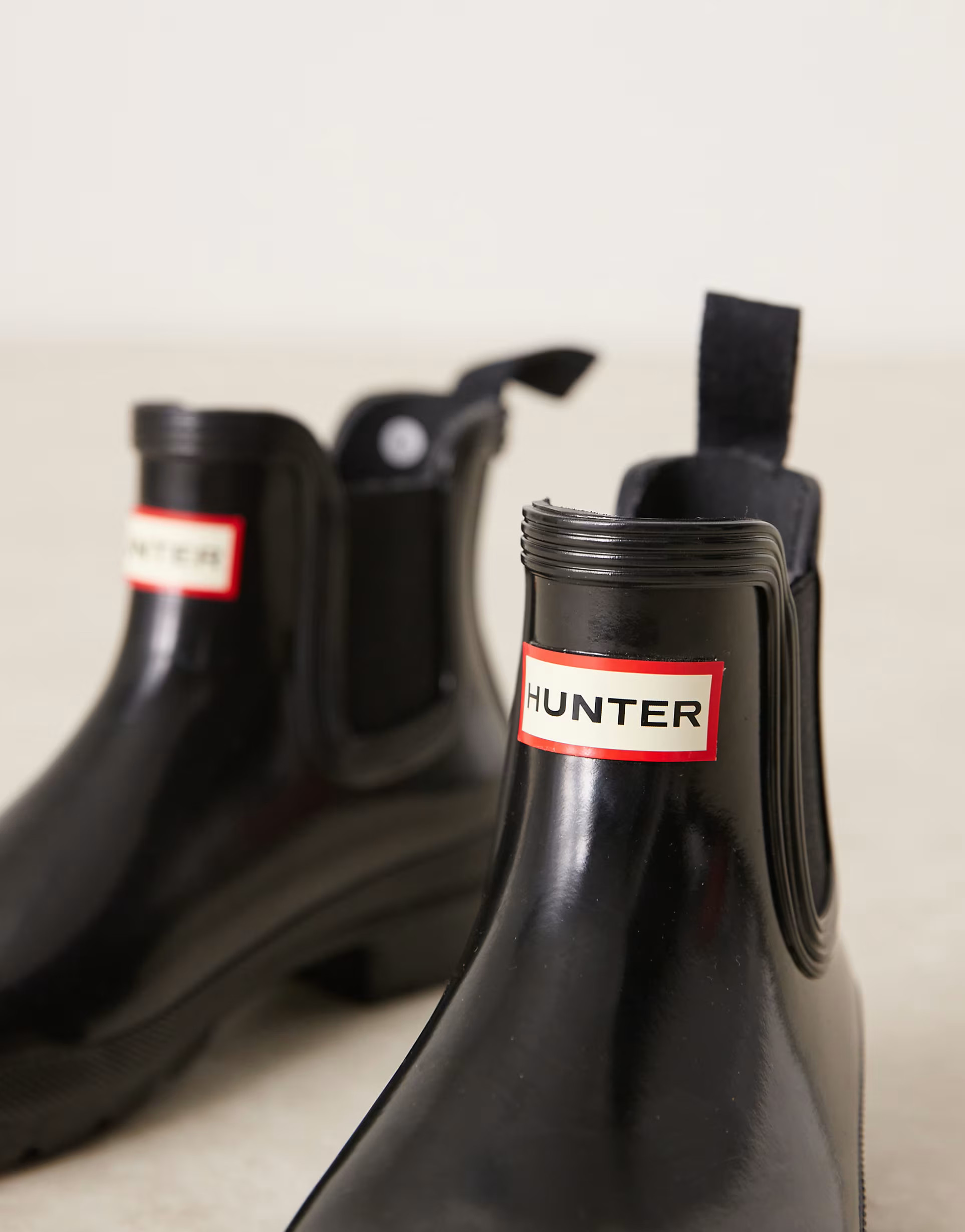 Hunter Original chelsea wellington boots in black gloss | ASOS (Global)