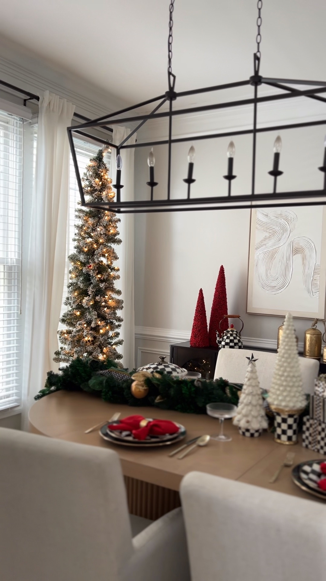 Christmas, holiday, tree, seasonal, holiday decor, Christmas decor, decorations, garland, bow

#LTKHome #LTKSeasonal