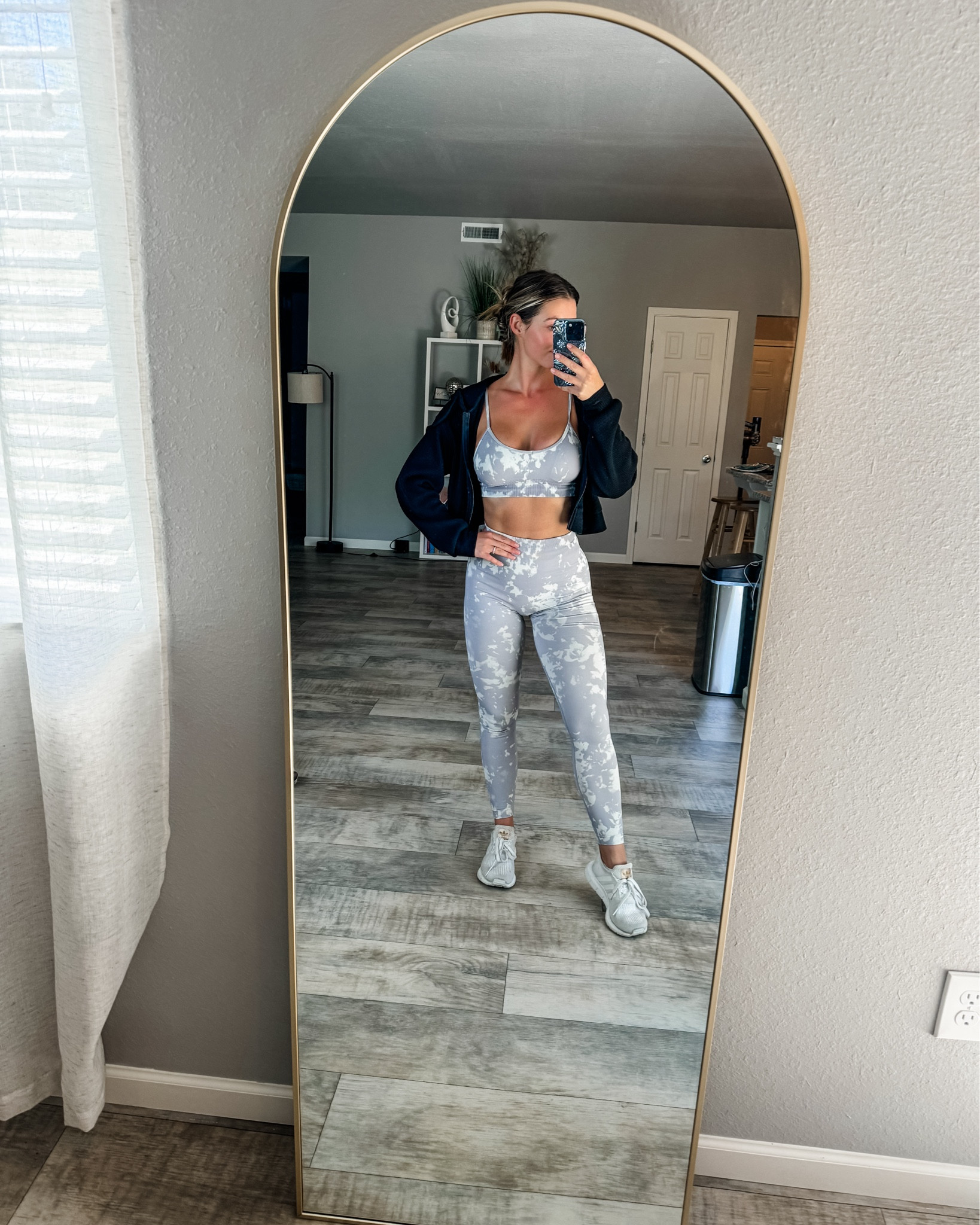 Grey is my favorite color 🩶

#LTKFindsUnder50 #LTKActive