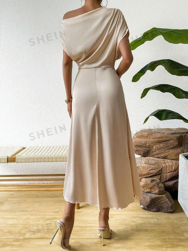 SHEIN Privé Solid Color Asymmetrical Neckline & Waist-Cinching Dress | SHEIN