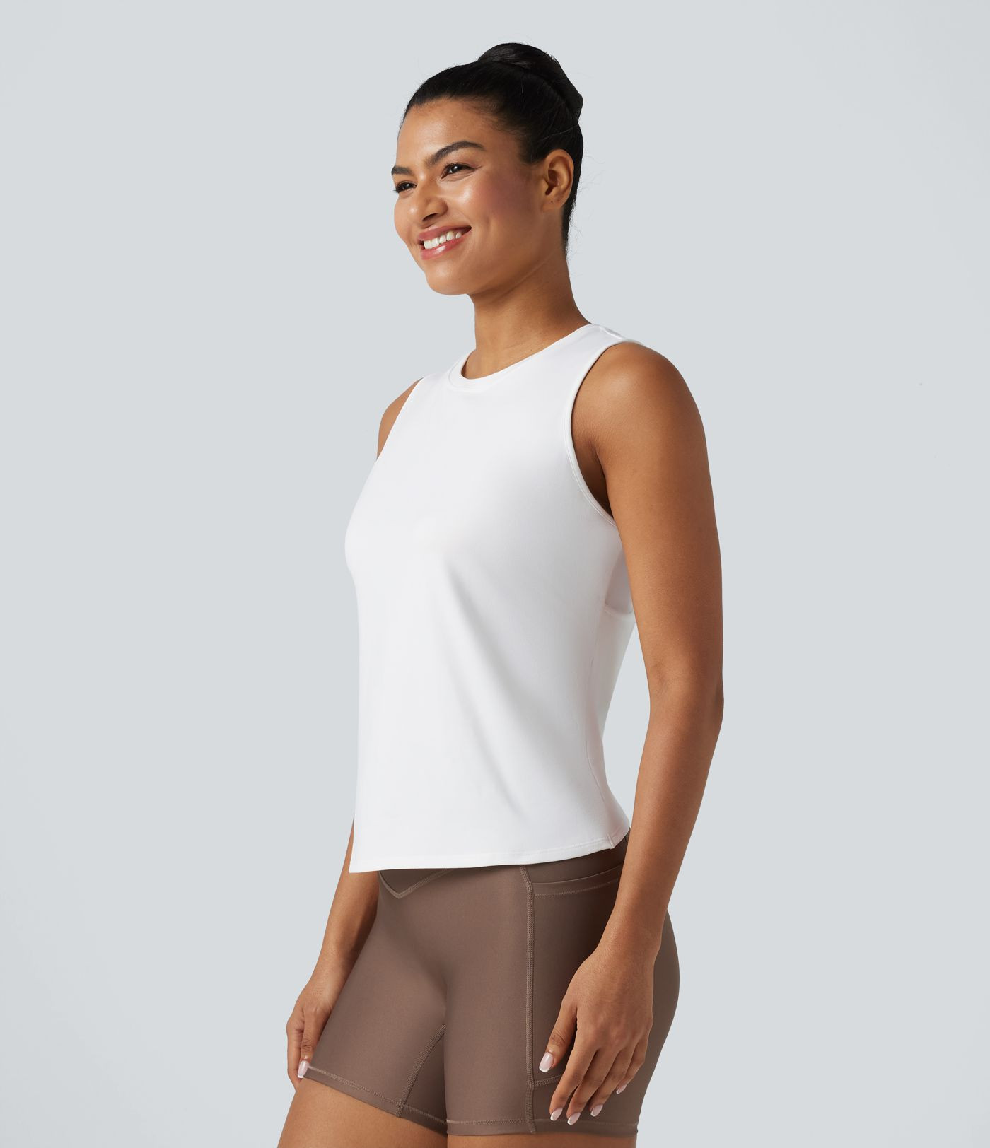 Cut Out Crossover Hem Heathered Yoga Tank Top | HALARA
