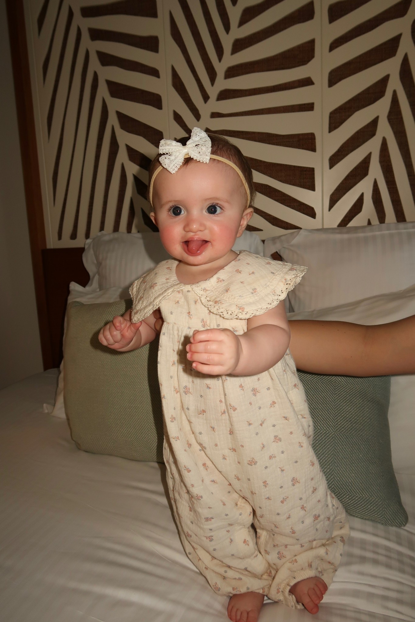 Baby girl doing outfitts

#LTKBaby #LTKTravel #LTKootd