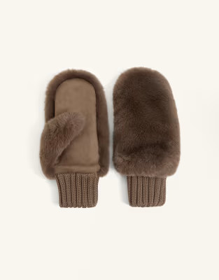 OYSHO Faux fur mittens with elasticated cuffs in brown | ASOS (Global)