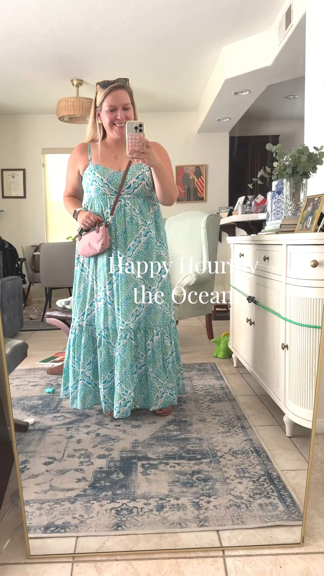 Nothing says “mom going out without her toddler” like bringing the smallest purse she owns