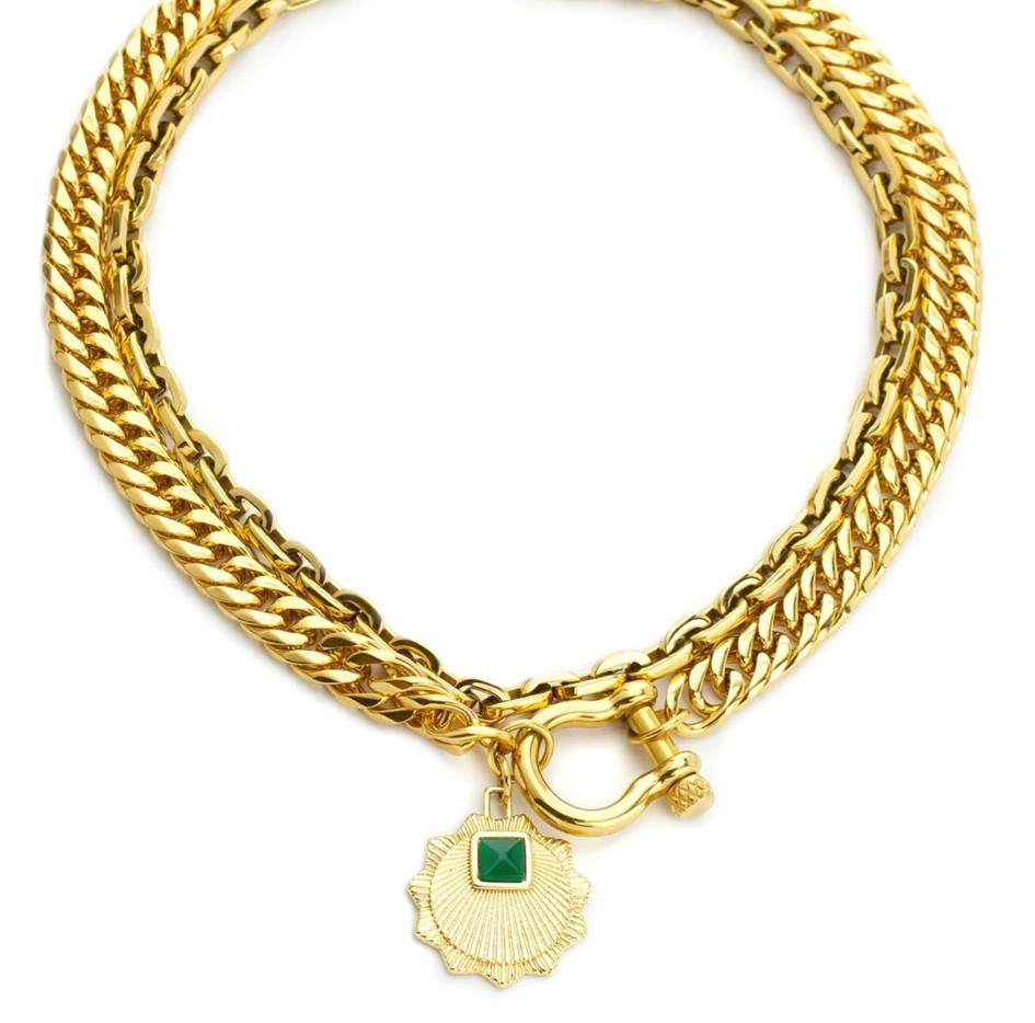 So affordable and stunning!!

#LTKSaleAlert #LTKFindsUnder100 #LTKStyleTip