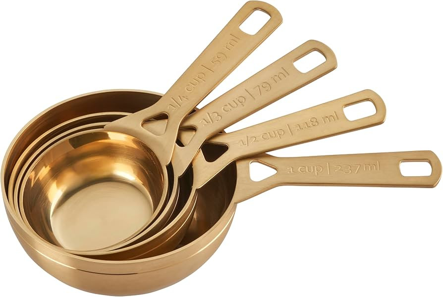 Le Crueset Measuring Cups, Gold, Set of 4 (1,1/2,1/3,1/4 cups) | Amazon (US)