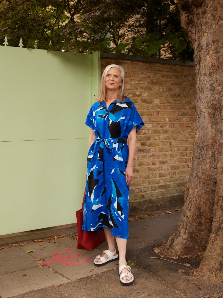 One thing I realised recently as I sweated over what to wear for a meeting in 30+ degree temperatures, is that although I have numerous beach-ready frocks and WFH kaftans, I have fewer options for the increasingly-frequent scorching hot days in the city.

This linen print dress, on loan from Whistles, is a winner!

(New feature over on That’s Not My Age)

#LTKover50style #LTKuk #LTKeurope