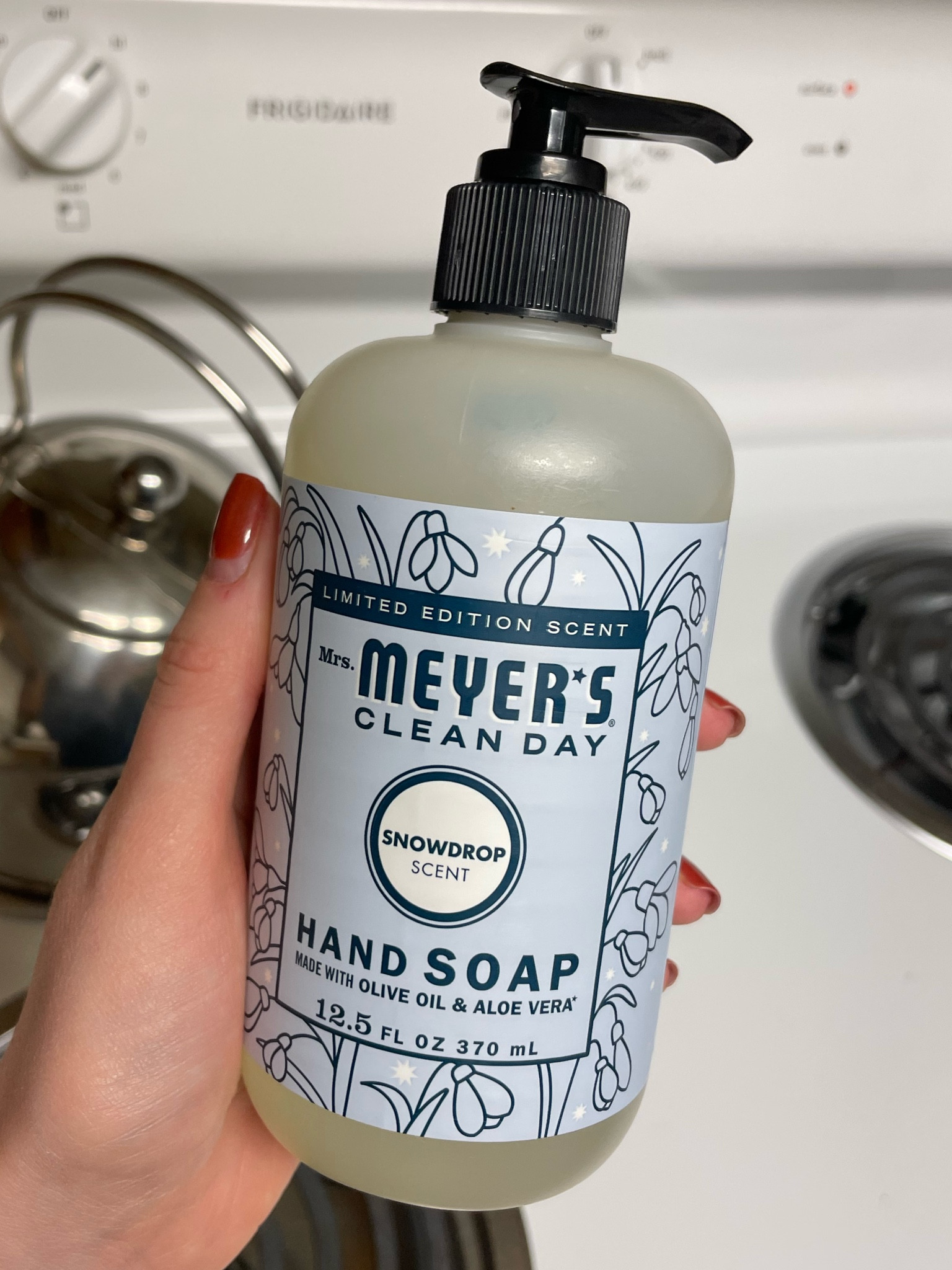 Love this Mrs. Meyers scent for winter 😍

#LTKFindsUnder50 #LTKSeasonal #LTKHome