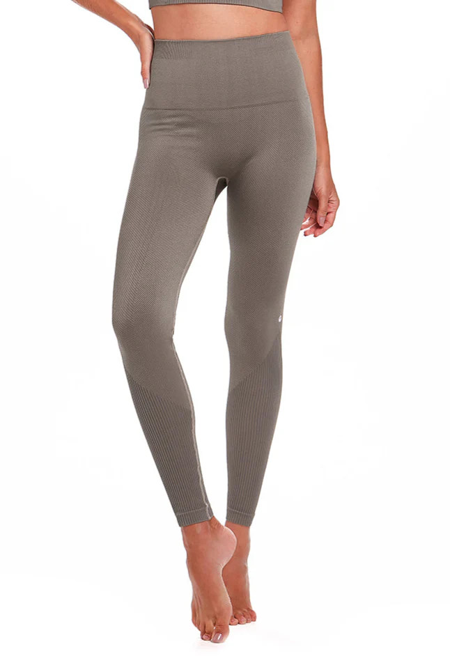 Legging Fitness Cintura Alta Tecido Texturizado Sépia | Plié BR