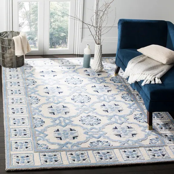 SAFAVIEH Handmade Bella Arrie Modern Floral Wool Rug - 8' x 10' - Ivory/Blue | Bed Bath & Beyond