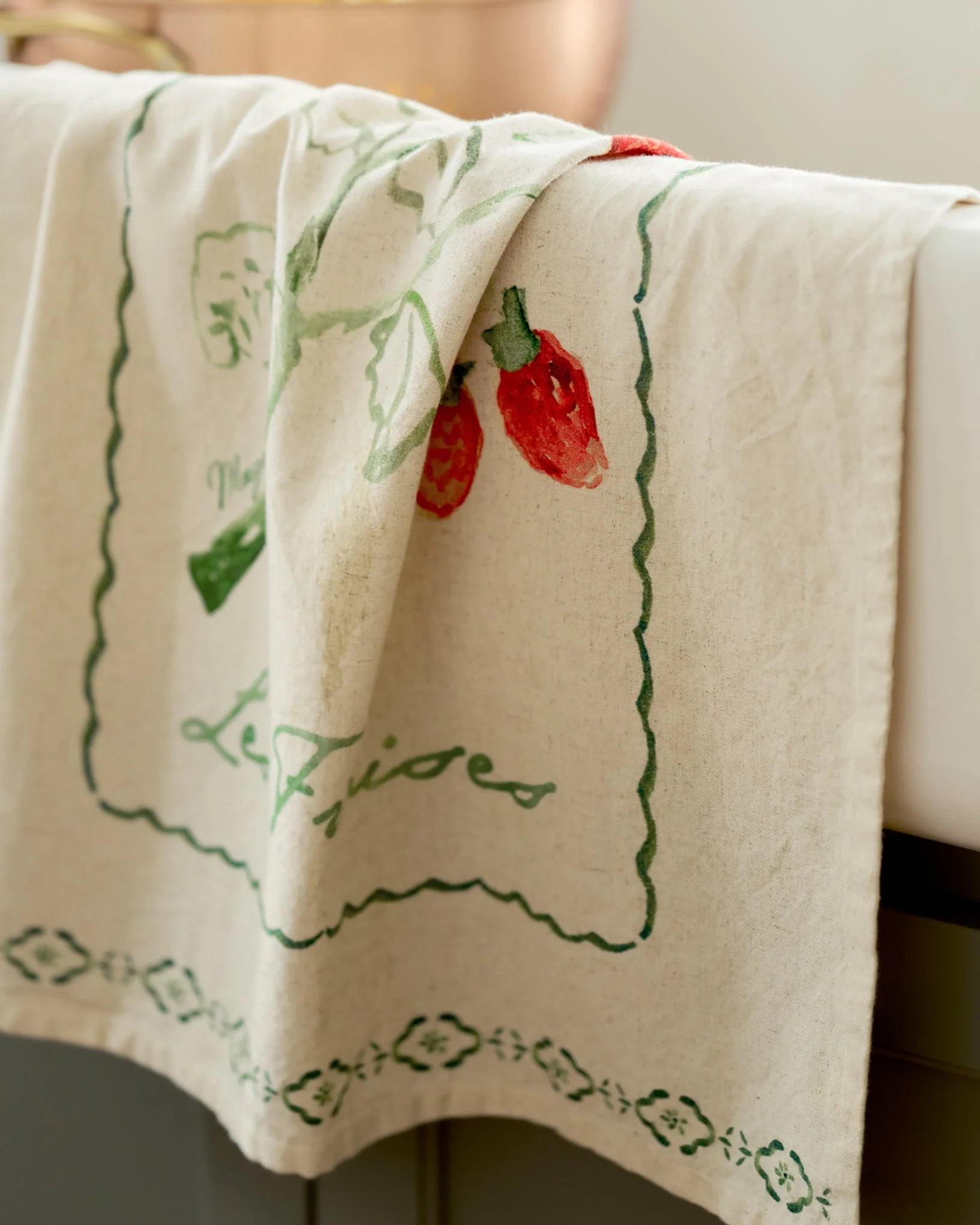 Les Fraises Printed Tea Towel | Magnolia