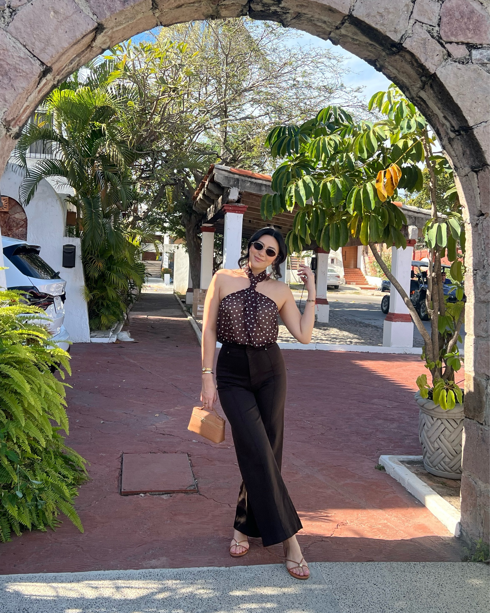 One of my fave outfits of the trip 🤎

#LTKootd #LTKgrwm #LTKTravel
