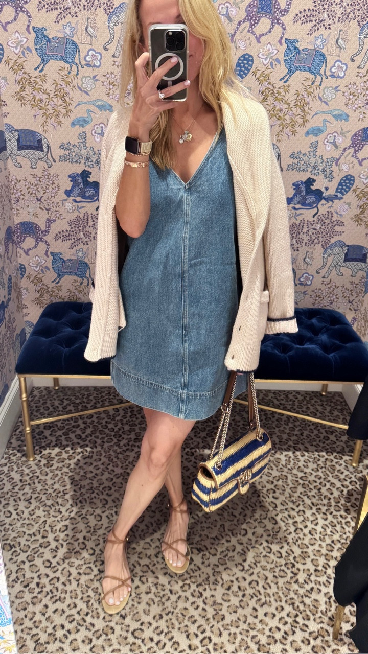 Sightseeing in Chicago OOTD

This denim shift dress by Pistola is perfect for a day out on the town! 
These sandals are super comfortable for walking. 

Exact flag sweater not available anymore, linking similar! 🇺🇸

Sizing notes:
Gretchen sized down one in the dress and is in an xs! 

#LTKSeasonal #LTKStyleTip #LTKTravel