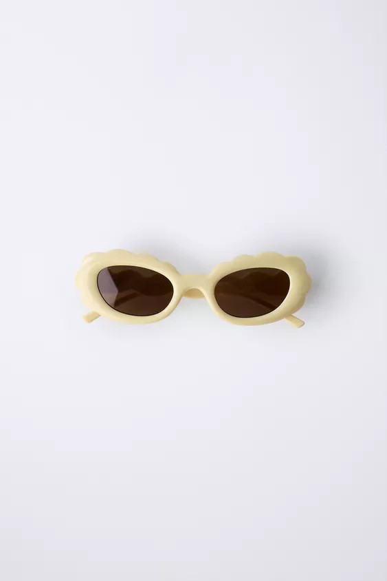 WAVY PLASTIC SUNGLASSES | Zara US