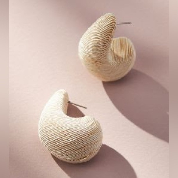 Anthropologie textured mod huggie earrings | Poshmark