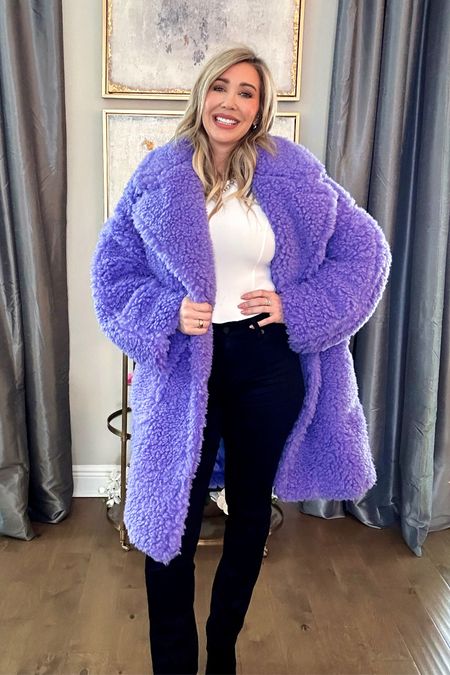 Never thought I would love a bright purple coat this much!!
Wearing a medium