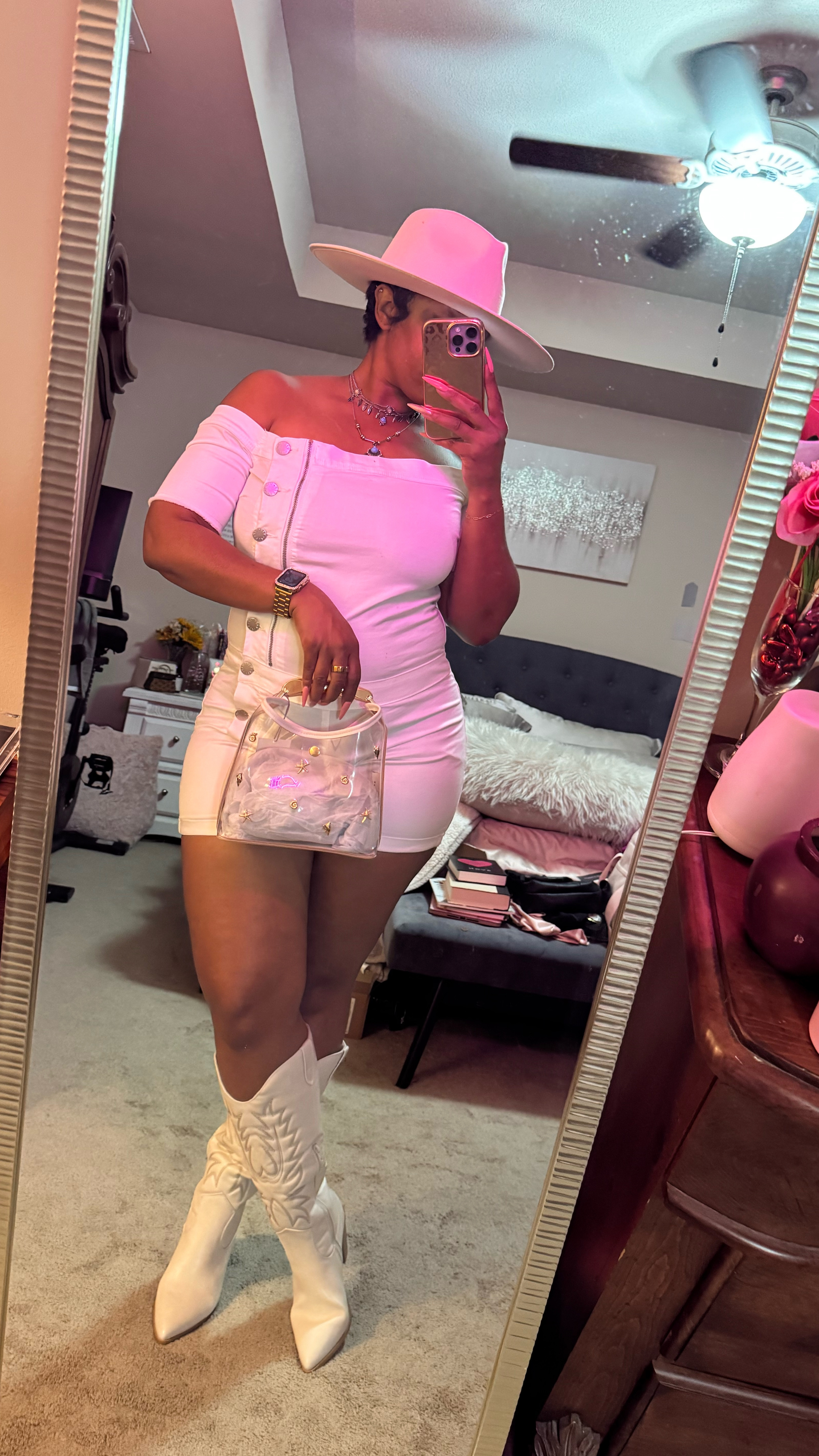 Cream, white, and a touch of fringe—bringing Cowboy Carter vibes to life.
Styled this look with a crisp white short set, layered with a brown leather fringe shawl for that authentic Western flair. Finished off with my go-to JustFab boots and a statement hat from a local Memphis boutique. 🤠✨

Shop similar pieces on my LTK—because Western glam is always in style.
Comment COWBOY and I’ll send you the links!

#CowboyCarterStyle #WesternChic #FringeFashion #CountryGlam #StyledByBee #OOTDInspo #LTKStyle #SouthernStyleVibes #BoldAndWestern


#LTKStyleTip #LTKSeasonal #LTKParties