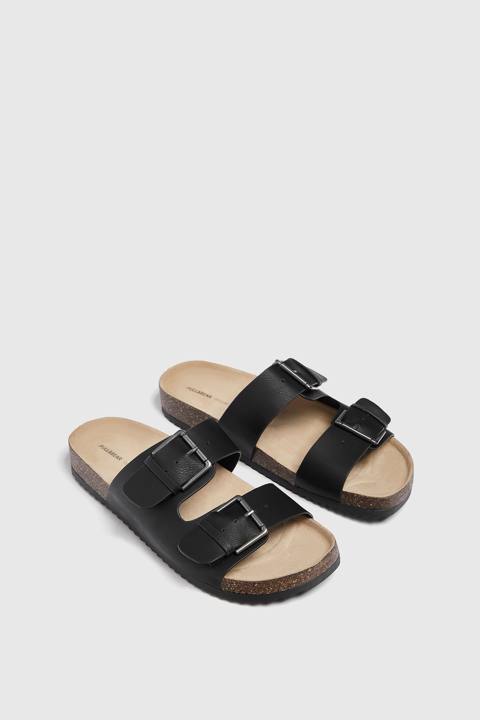 Sandali bassi con fibbie | PULL and BEAR IT