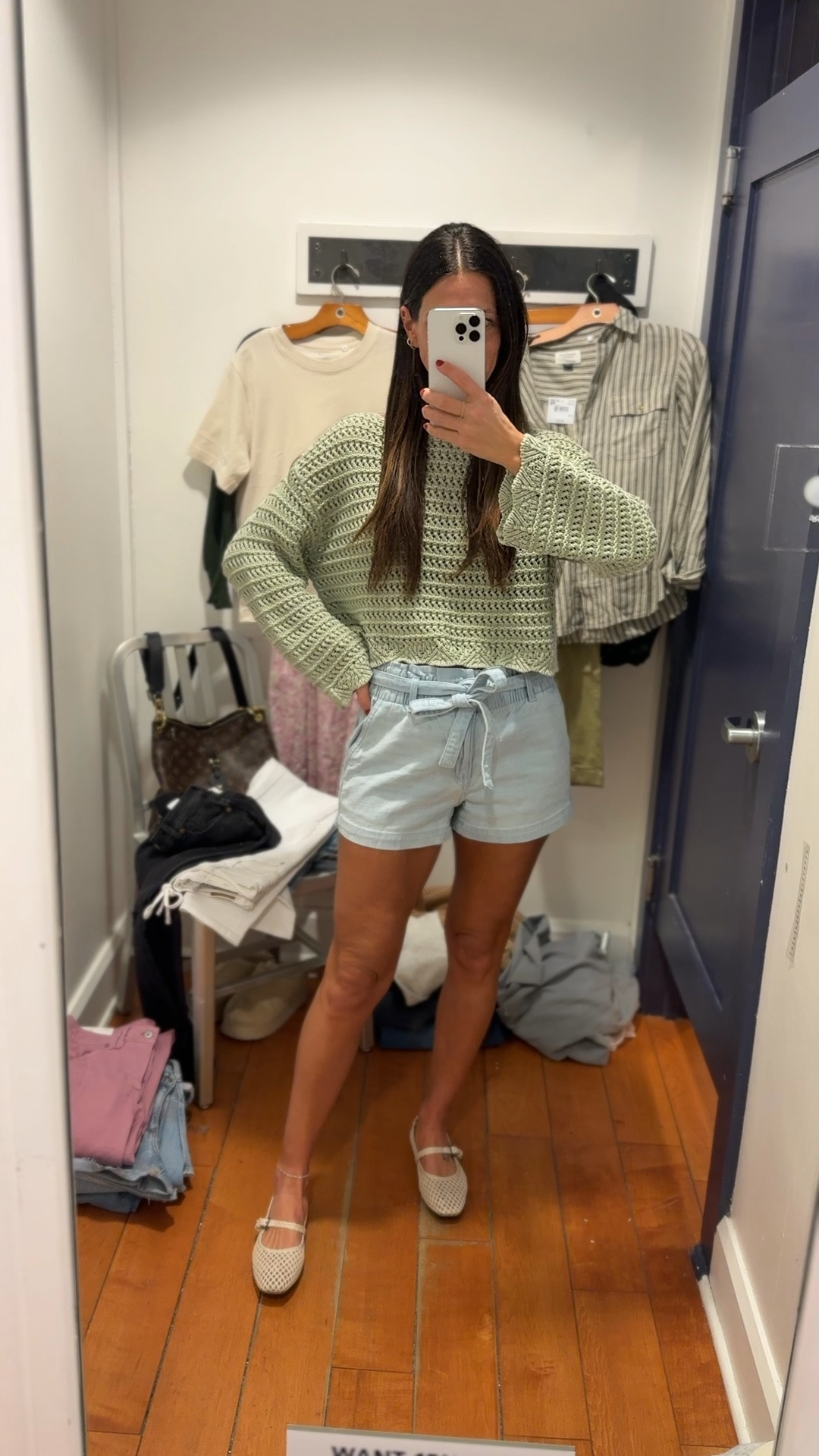 American Eagle spring finds! Grabbed these shorts, so comfortable and flattering! Sized up to a medium in the top! Perfect outfit to take from spring to summer and they are all on sale right now!! 

#LTKStyleTip #LTKFindsUnder50 #LTKSaleAlert