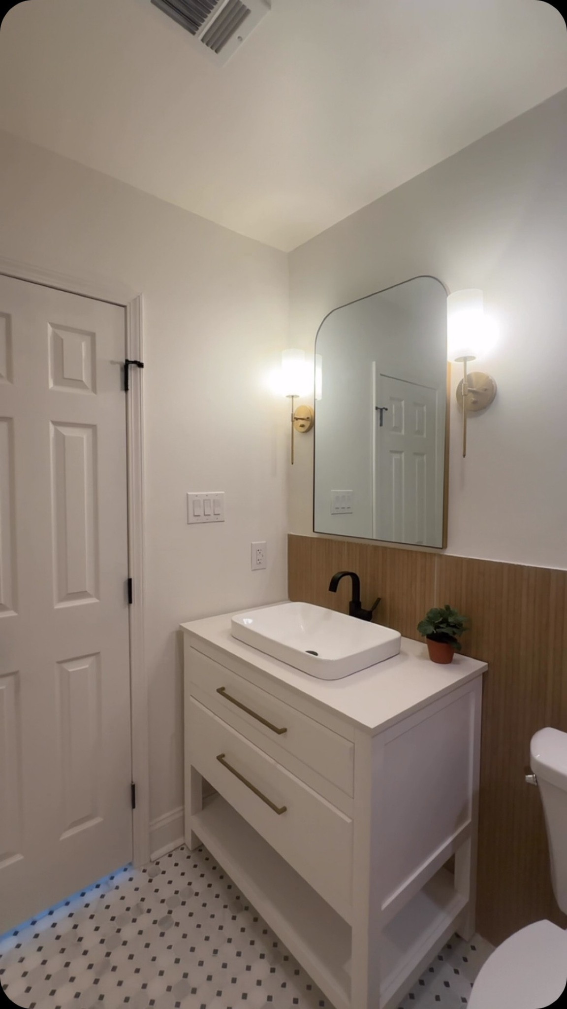 If your bathroom doesn’t feel like a spa, it’s time for a change! ✨ What’s your dream feature—a rain shower, freestanding tub, or heated floors? #BathroomDesign #UpgradeYourSpace