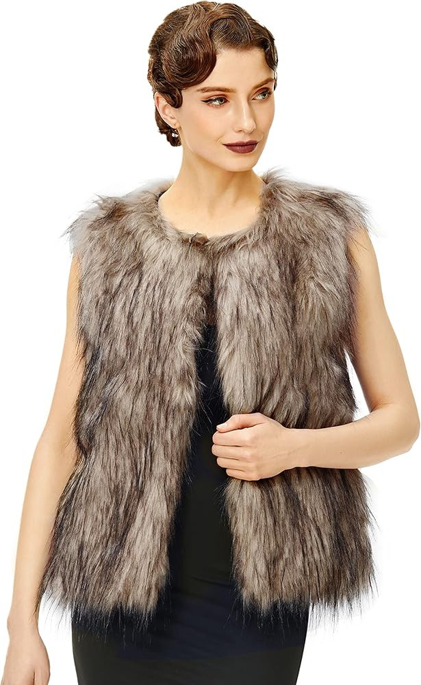 BABEYOND Women’s Faux Fur Vest Short Coat Sleeveless Jacket for Winter Fluffy Outwear with Pock... | Amazon (US)