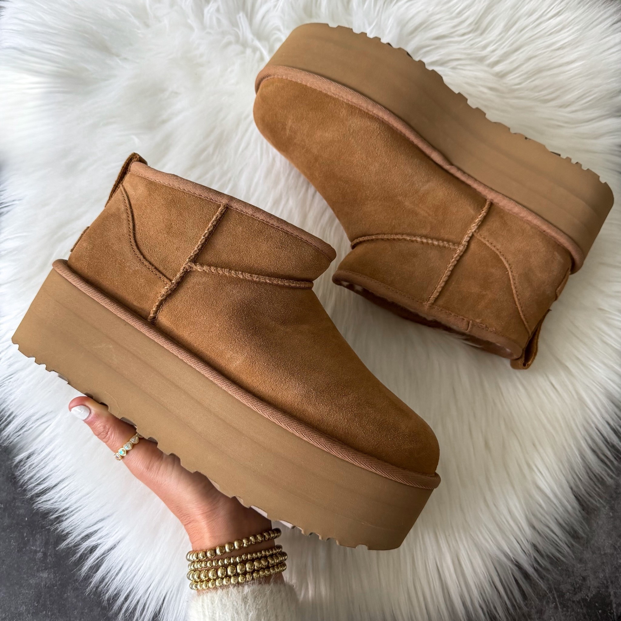 Women's Classic Ultra Mini Platform
