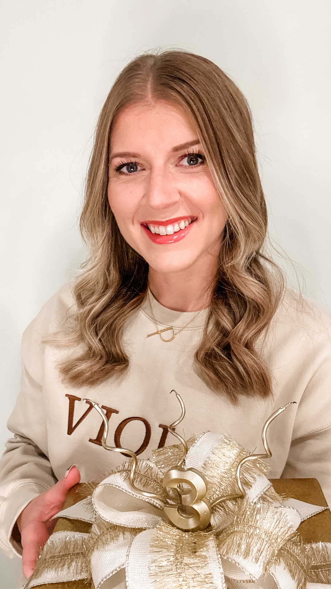 Happy 3rd birthday to Presents by Payton!!

Three years ago, I started PxP with a dream, hope, and a prayer. Unsure where the road would lead me, but determined to reclaim my name and my power after the conjunction of motherhood and covid forced me to close my esthetics business. What an INCREDIBLE ride it’s been! Filled with so many unexpected surprises, excitement, and so much joy. Each day I wake up with a newfound pep in my step and sparkle in my eye, ready to see what happens next! Thank you to everyone who’s been here to witness and support me along the way, especially my husband and daughter 🫶🏻

To anyone reading and facing a similar journey, take the step. Leap into the unknown. And always believe in and bet on yourself 💝